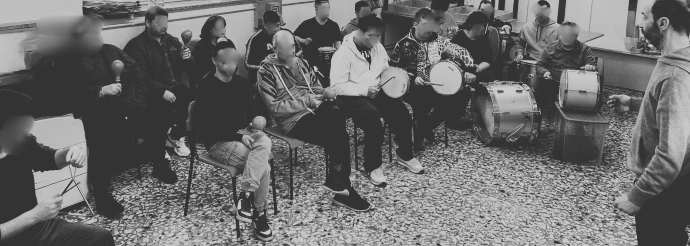 Laboratorio di percussioni in cerchio